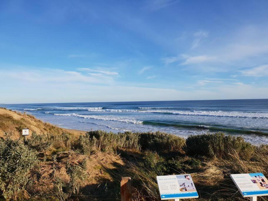 Venus Haven - Beach 1, Linen, Wifi, Netflix Venus Bay Exterior foto